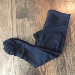 Lululemon cropped yoga leggings
